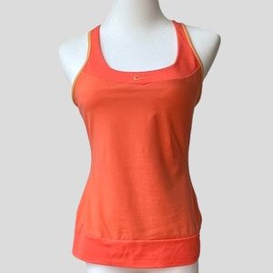 Nike Dry Fit Woman’s Workout Top Size Medium